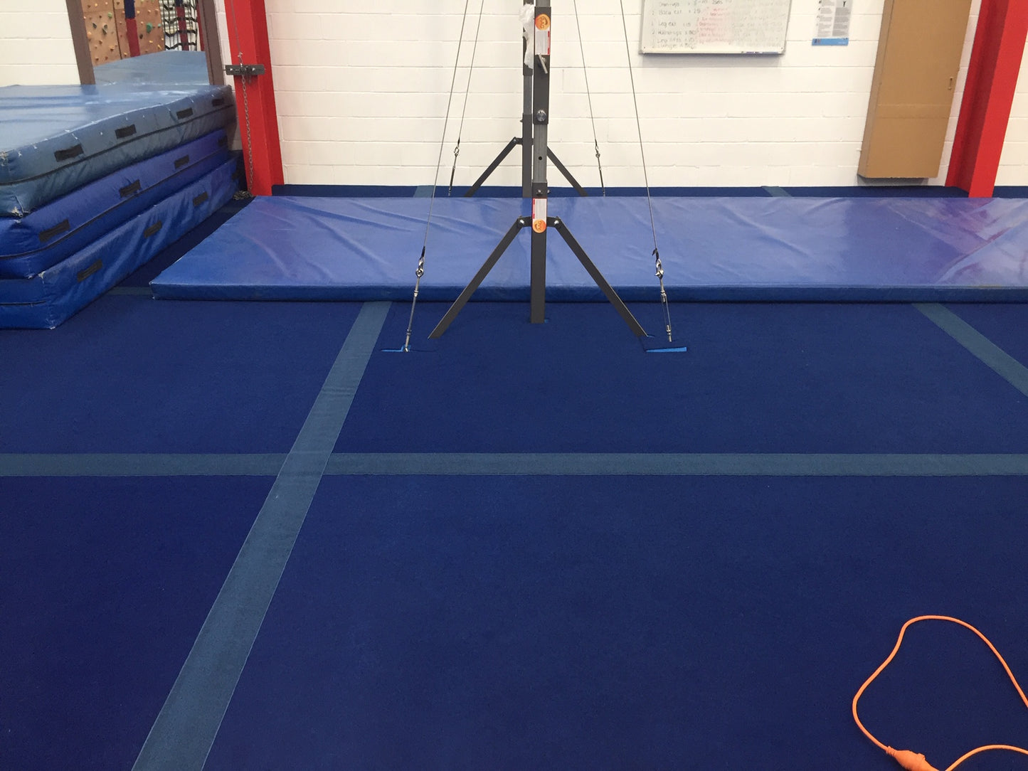 Horizontal Bars Training Style with area saver systems